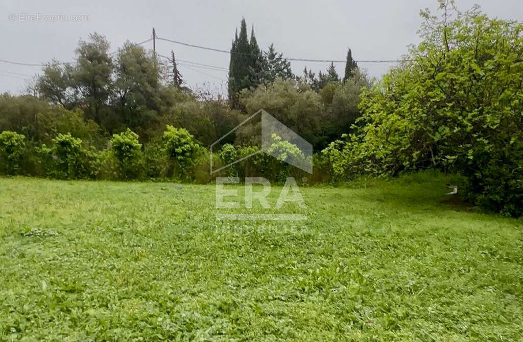 Terrain à MARSEILLE-13E