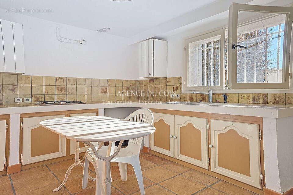 Maison à MANDELIEU-LA-NAPOULE
