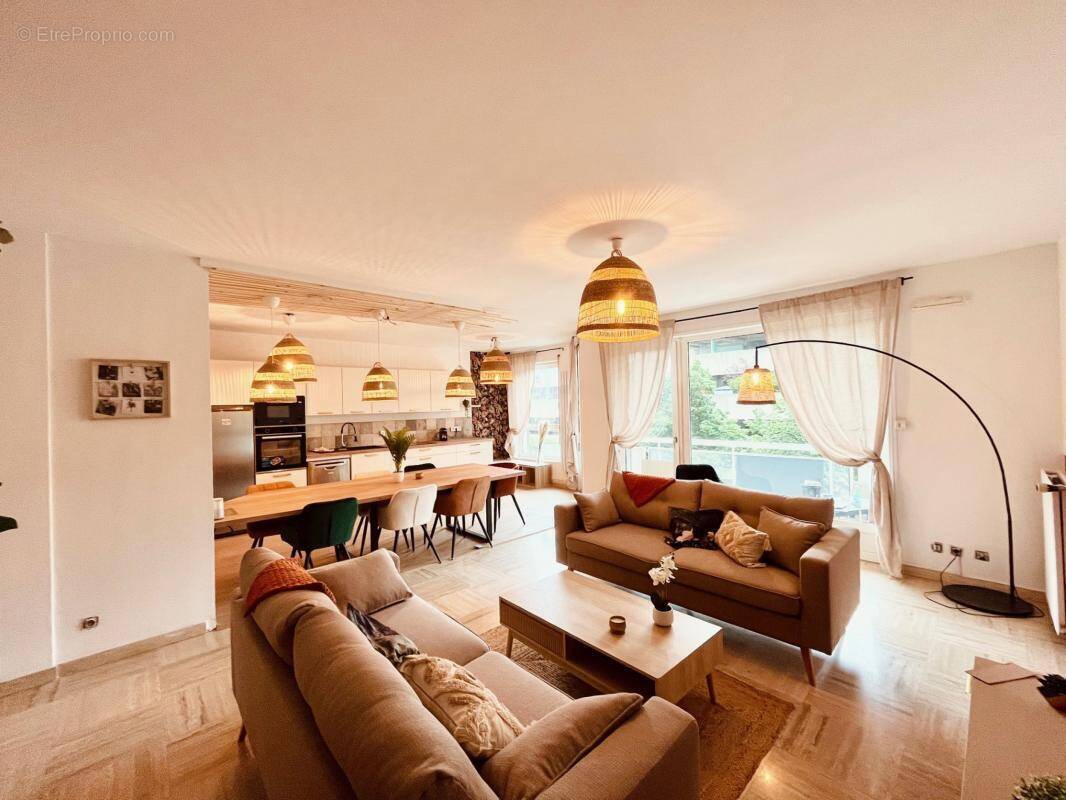 Appartement à SAINT-ETIENNE