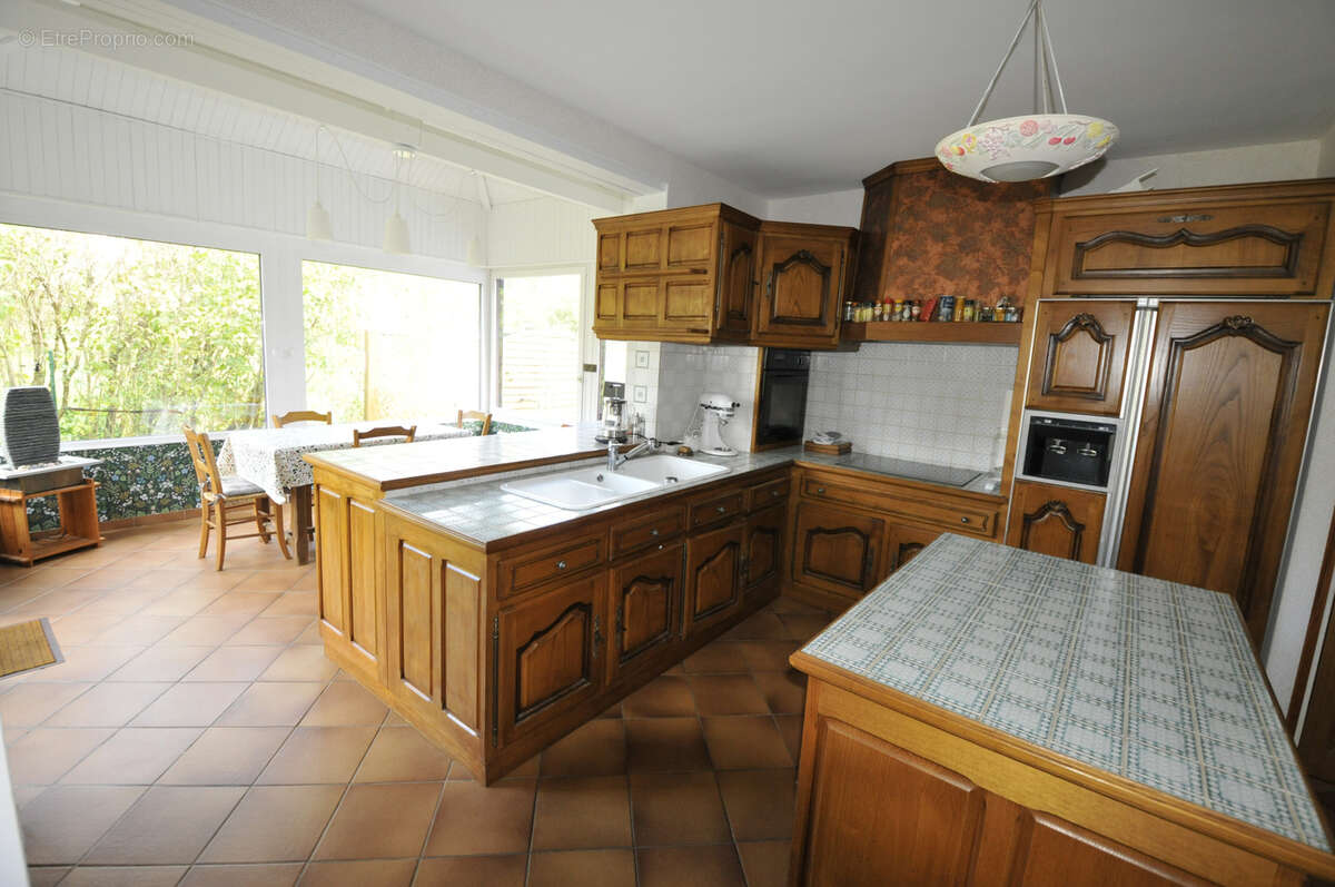 Maison à SAINT-PRIEST-SOUS-AIXE