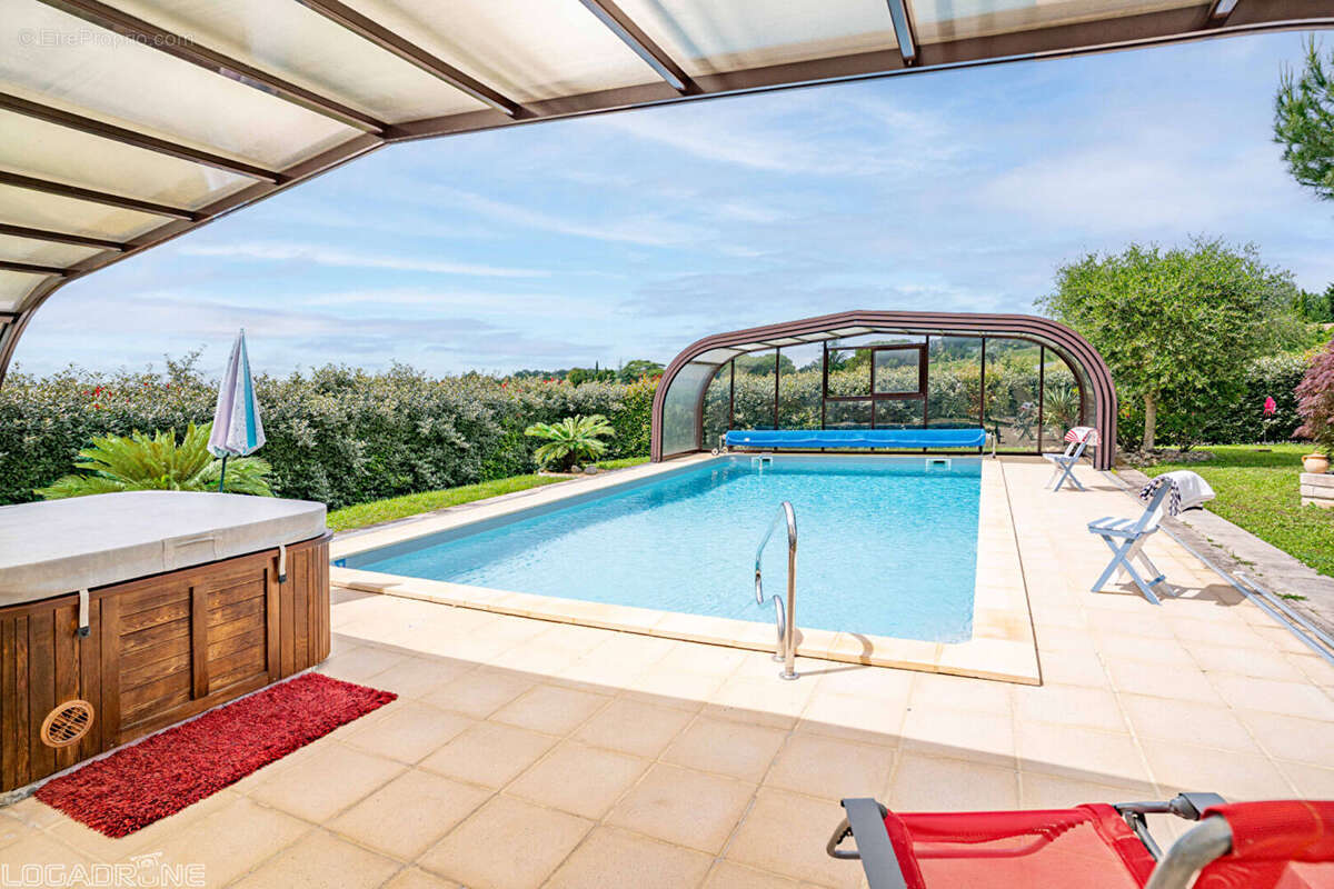 Maison à VILLENEUVE-SUR-LOT