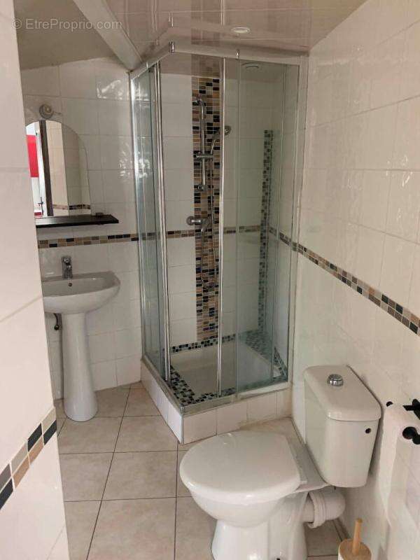 Appartement à TOURVES