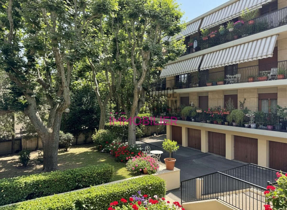 Appartement à AIX-EN-PROVENCE