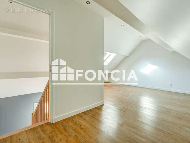 Maison à MARLY-LE-ROI