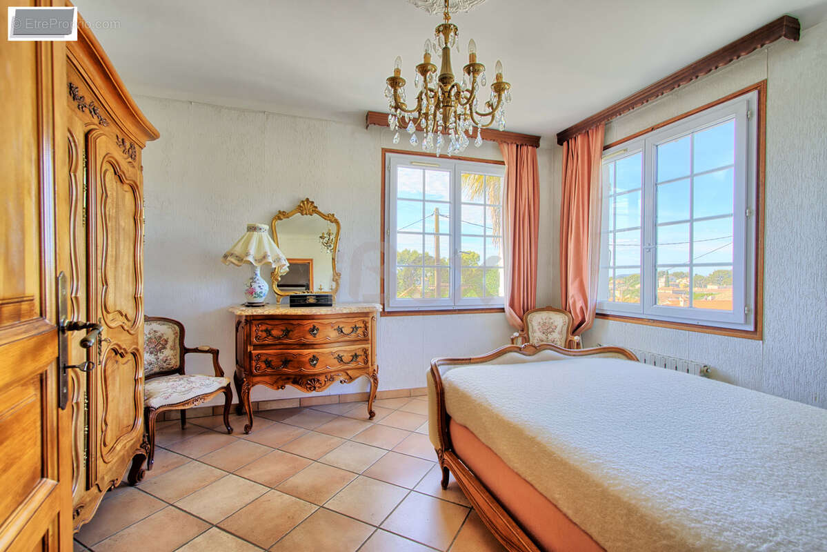 Maison à LA GARDE