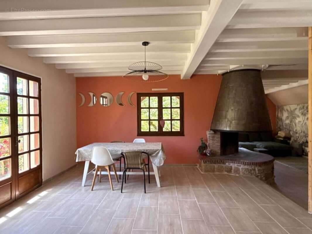 Maison à YZEURE