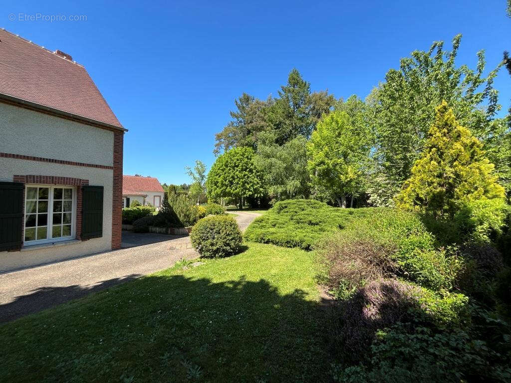 Maison à FONTAINEBLEAU