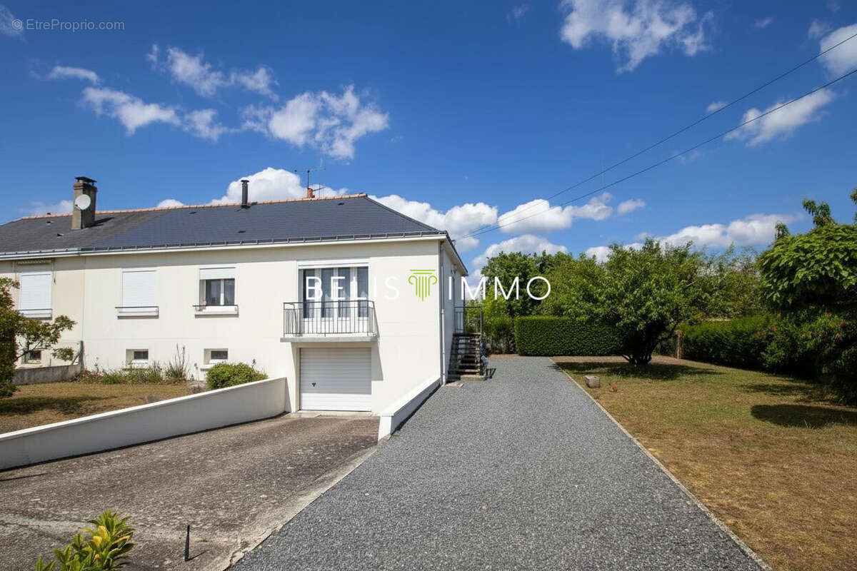 Maison à MONTLOUIS-SUR-LOIRE