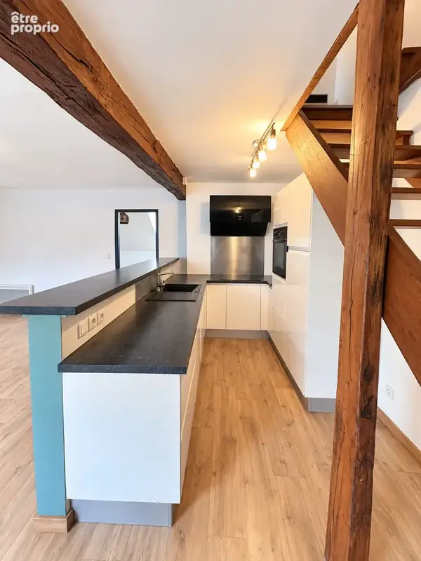 COUP DE CŒUR ASSURÉ ! Superbe Duplex de Charme au Cœur Historique d’Orléans - photo 4
