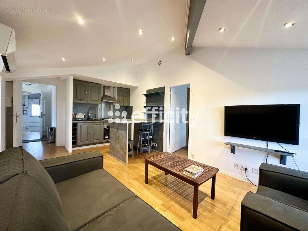 Appartement 260 m² à Berre-L'etang  - photo 15
