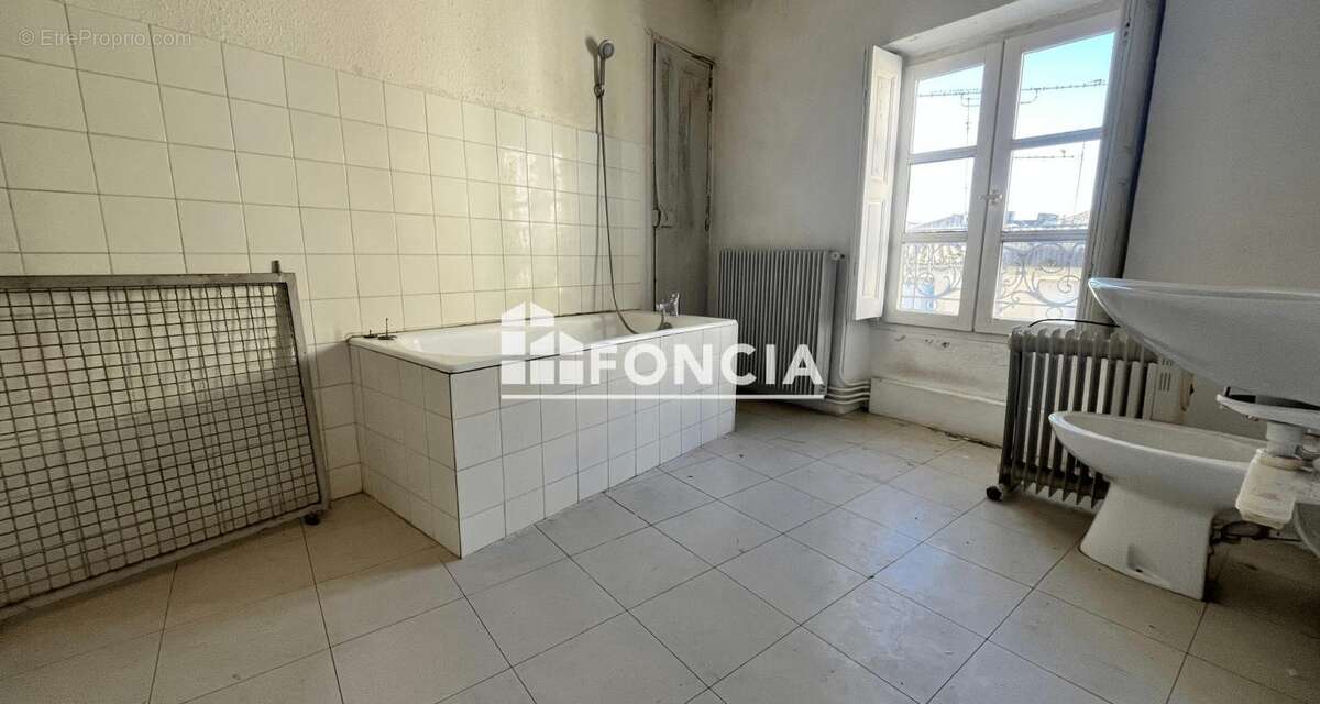 Appartement à NIMES