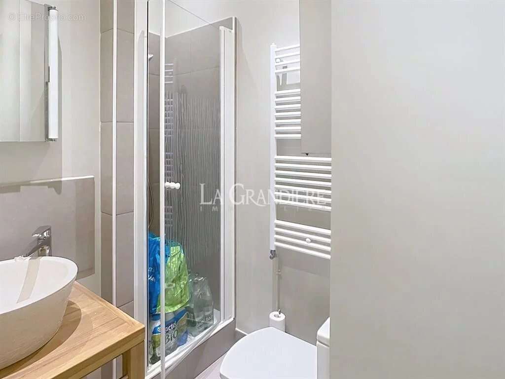 Paris 16 - Auteuil - RDC - Studio - 22 m2 - photo 4