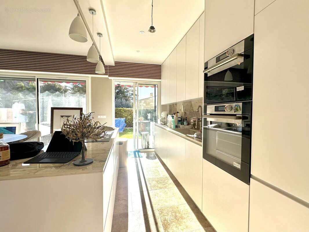 Appartement à VILLEFRANCHE-SUR-MER