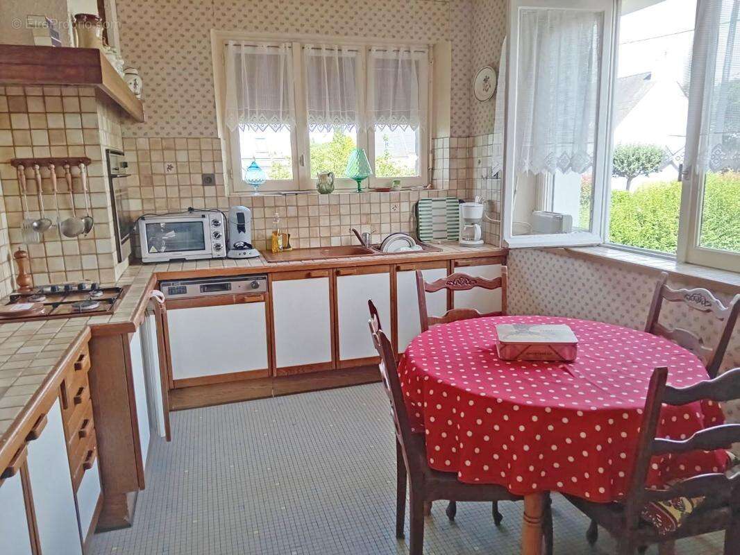 Maison à PLOUGASNOU