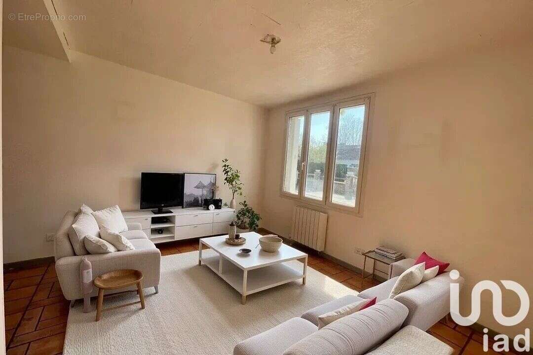 Photo 2 - Maison à QUERRIEU