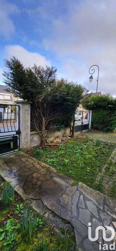 Photo 3 - Maison à VELIZY-VILLACOUBLAY