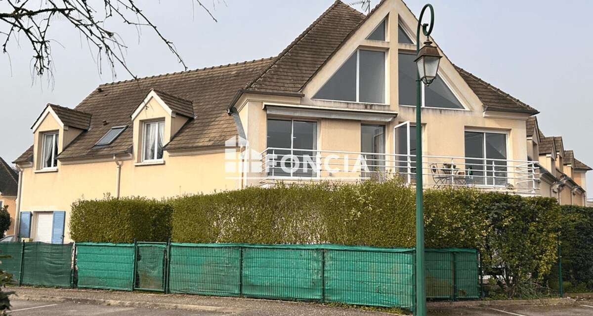 Appartement à BELLOY-EN-FRANCE