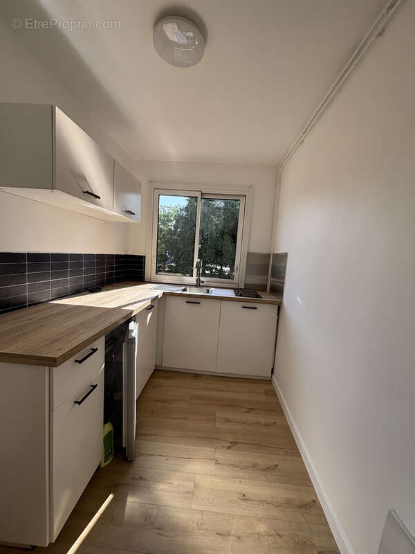 À VENDRE   Studio entièrement rénové   Quimper, quartier Prat Maria - photo 4