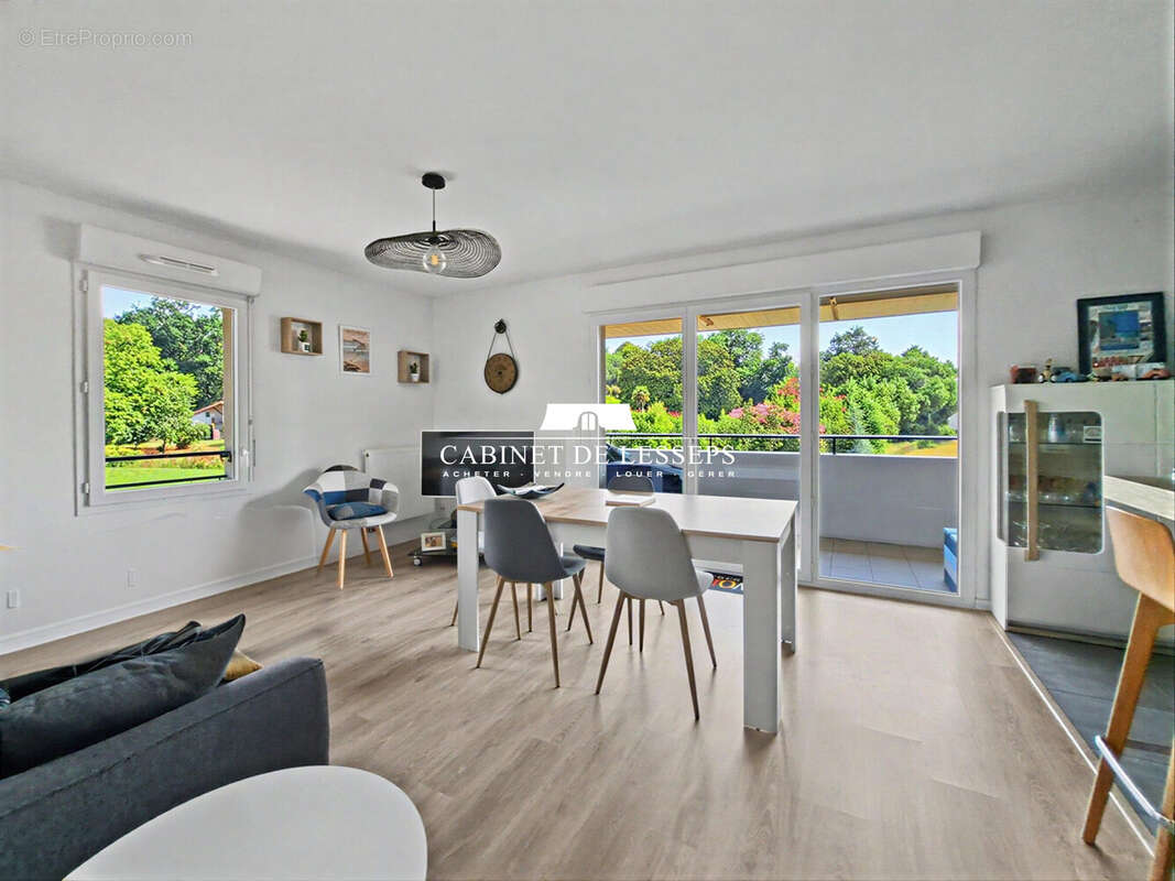 Appartement 63 m² à Saint-Martin-De-Seignanx  - photo 2