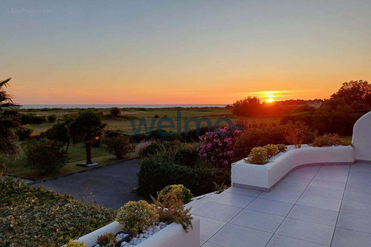 Maison à PORT-DES-BARQUES