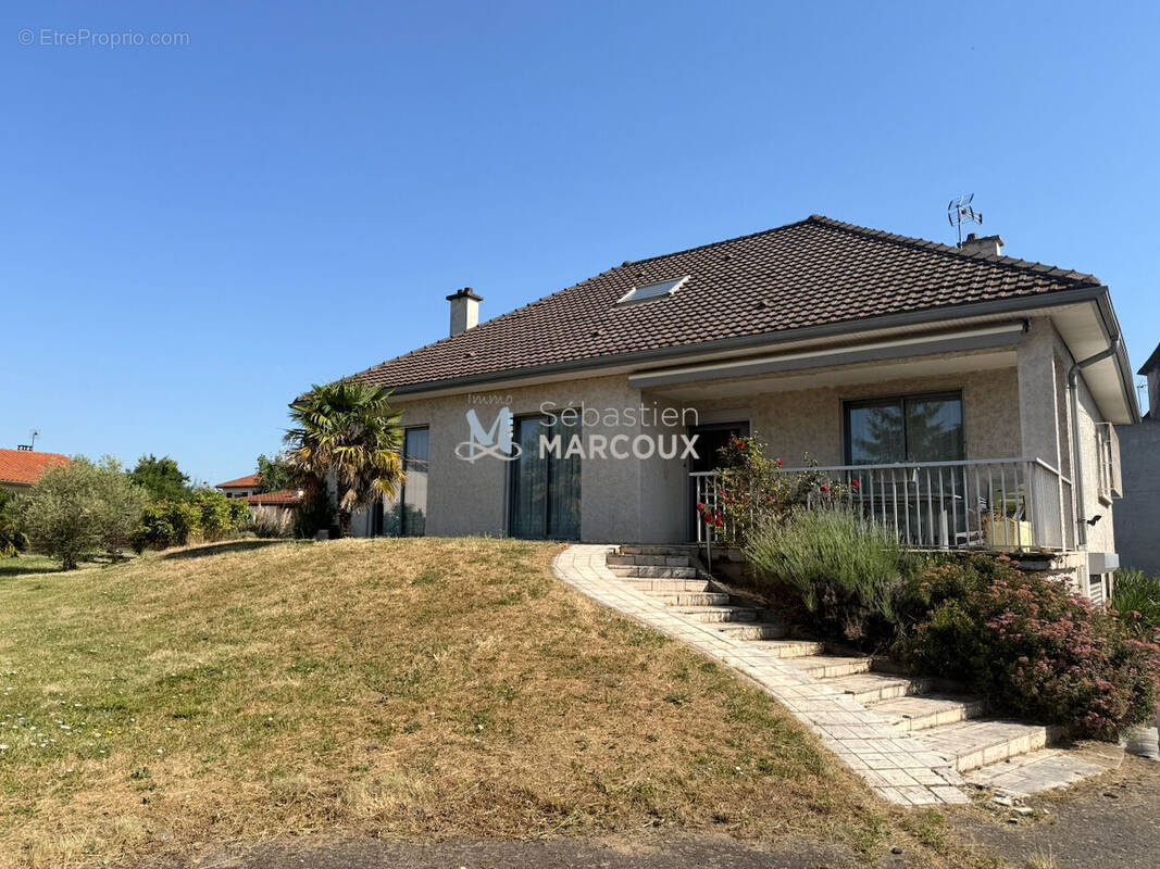 Maison à MONTBRISON