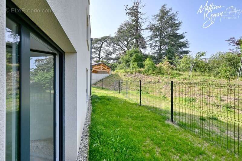 Appartement à VAUGNERAY