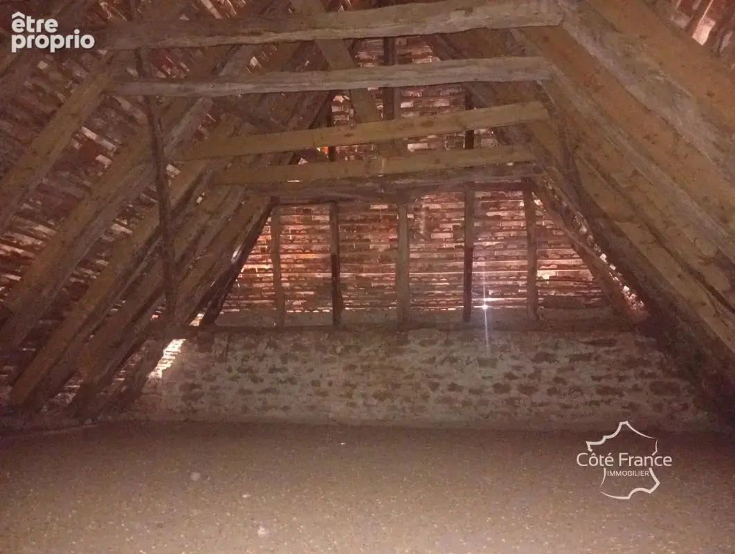 Authentique maison en pierre avec dépendances, puits, citern - photo 18