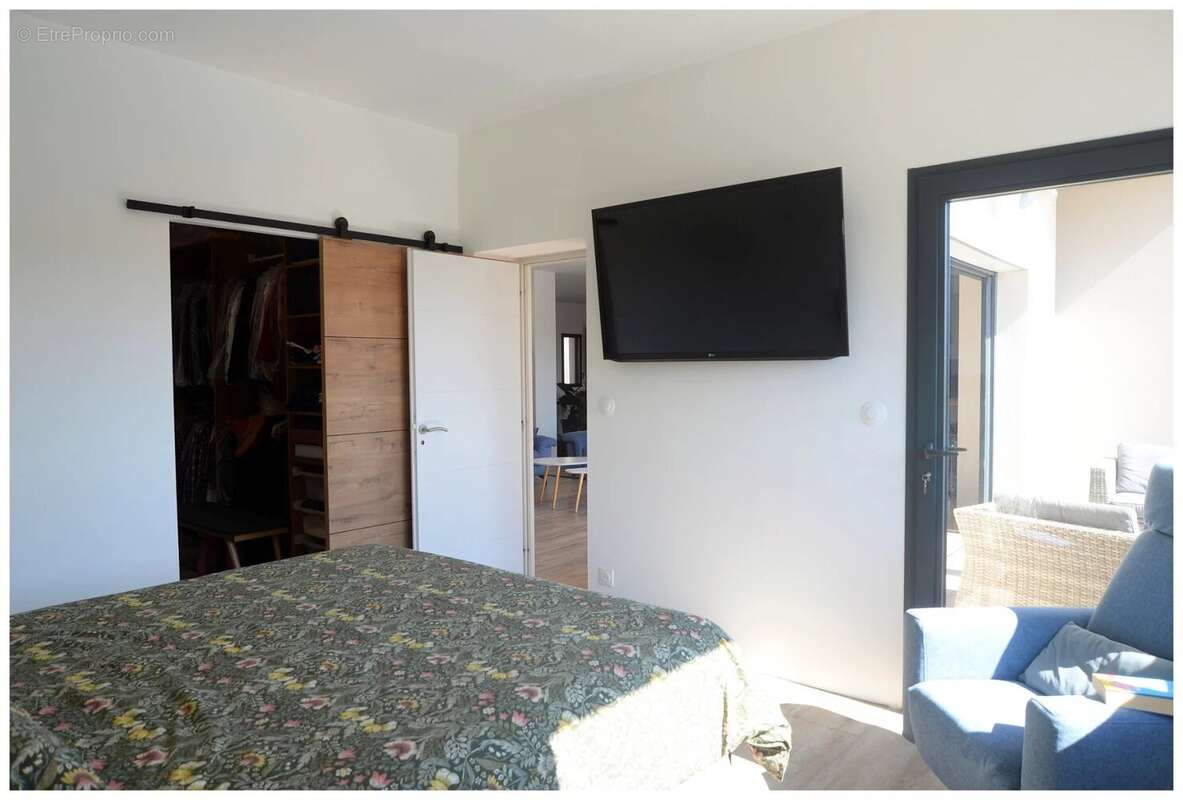 Maison à MONTBOUCHER-SUR-JABRON