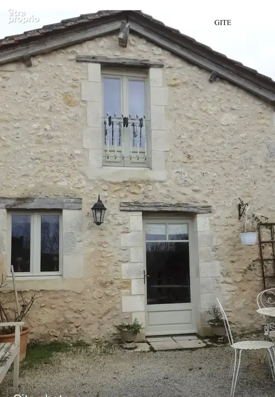 2 maisons en pierre renovée au calme, avec atelier sur terrain d'environ 1500m2 - photo 28