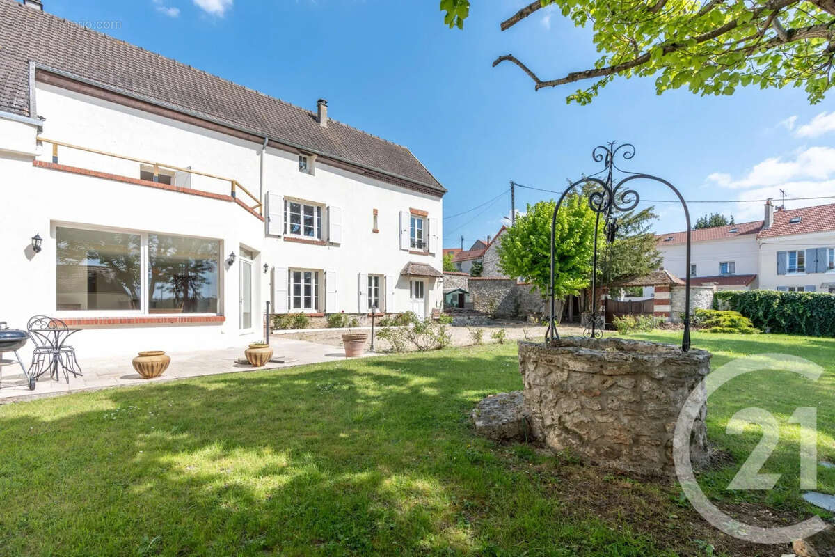 Maison à DAMPMART