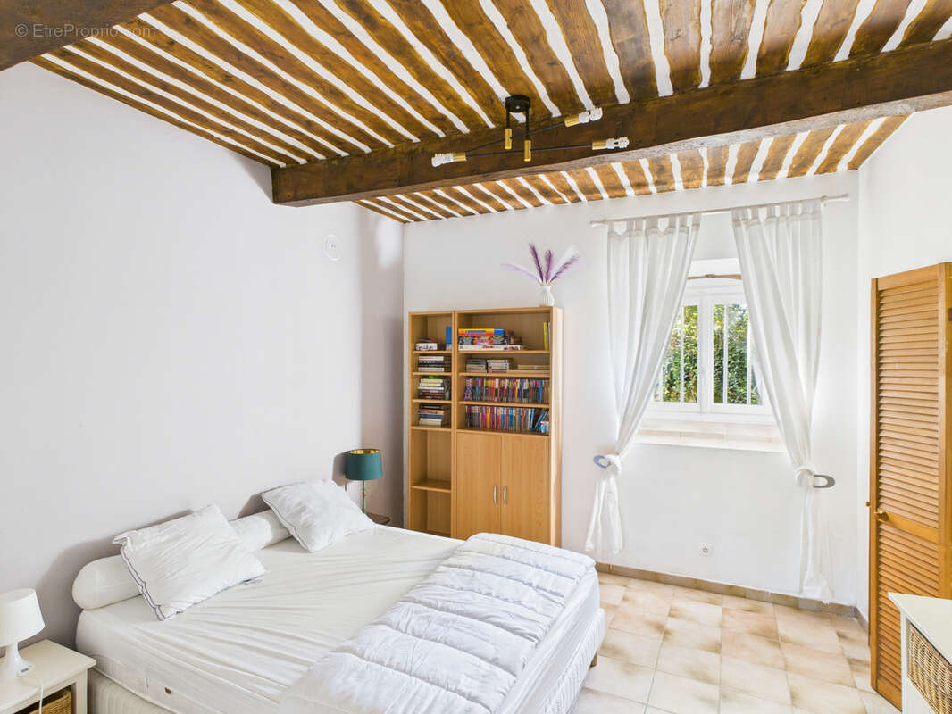 Appartement à MONTBRISON-SUR-LEZ