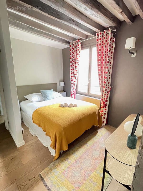 Appartement à PARIS-6E