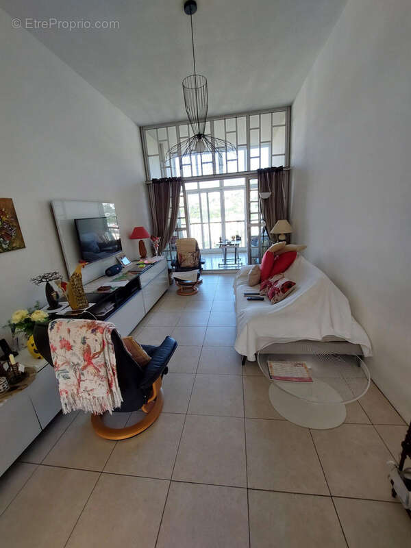 Appartement à SAINT-DENIS