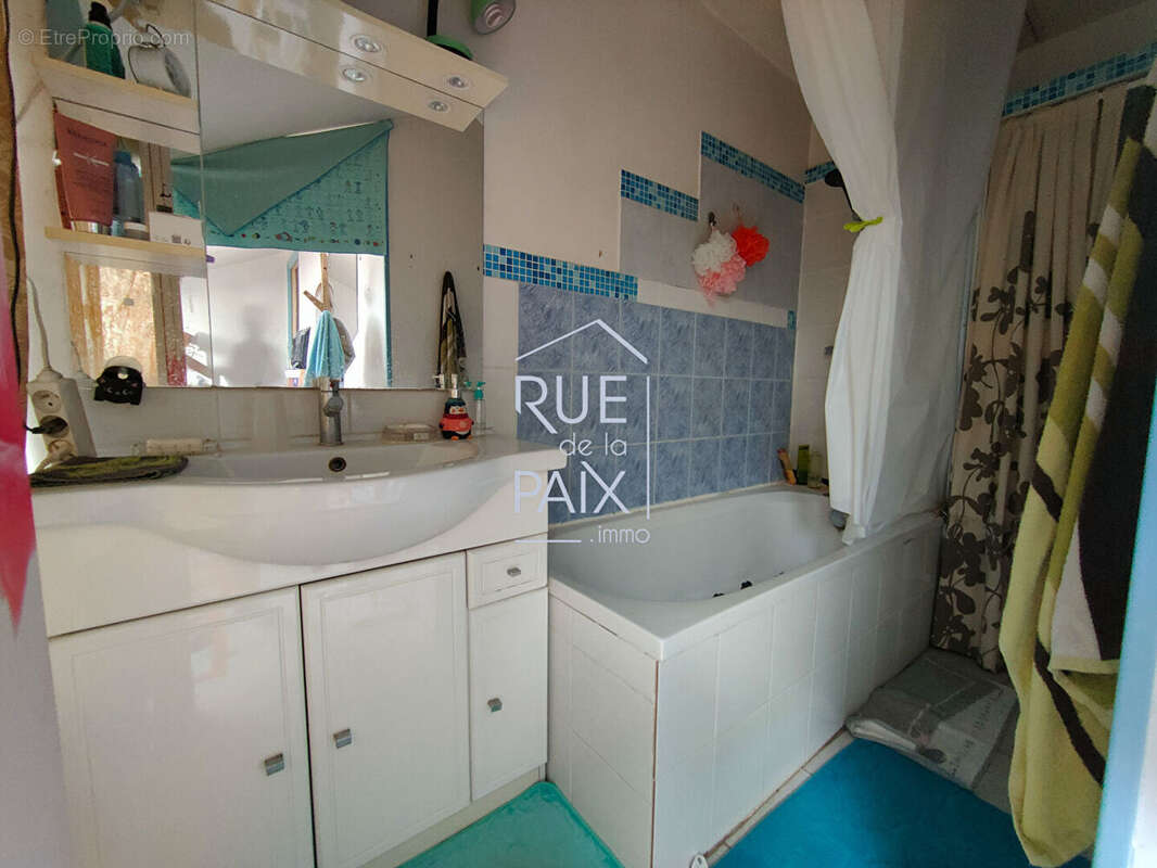 Cible investisseurs - Maison Lencloitre 3 pièce(s) 126.39 m2 - photo 11
