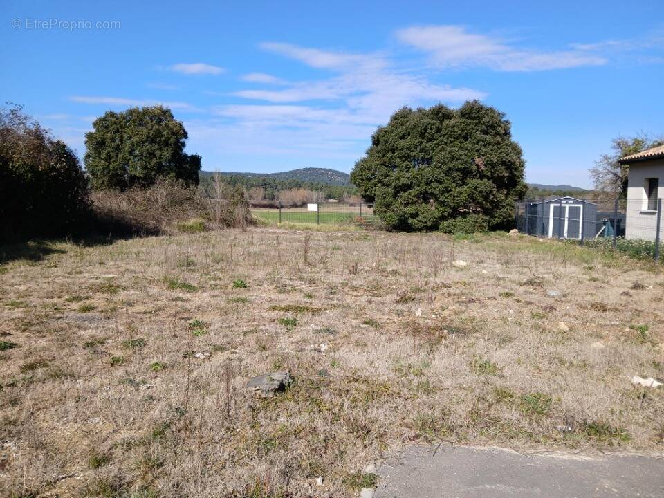 Terrain à SAINTE-CROIX-DE-QUINTILLARGUES