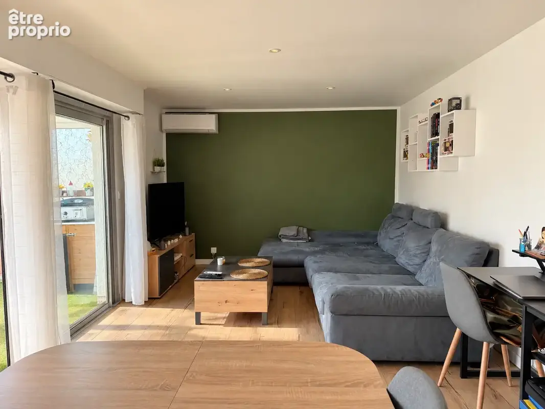 T2 avec terrasse - Pin Rolland - photo 8