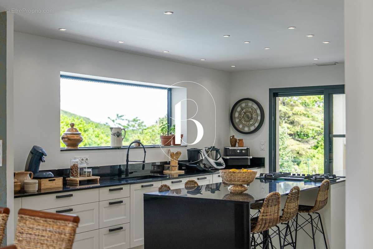 Maison à GOUDARGUES