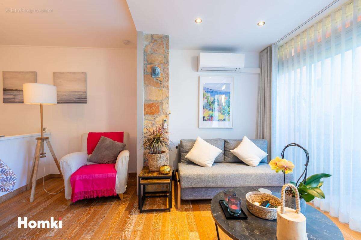 Appartement à THEOULE-SUR-MER