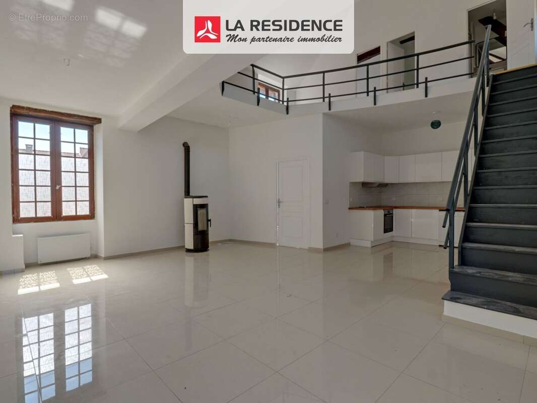 Maison 146 m² à La Queue-Les-Yvelines  - photo 9