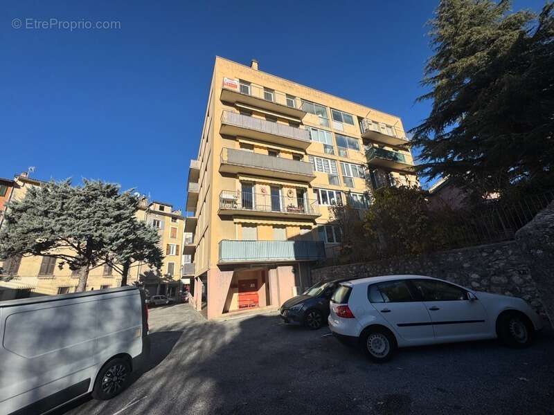 Appartement à DIGNE-LES-BAINS