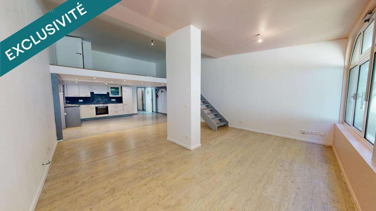 Appartement 72 m² à Mulhouse  - photo 2