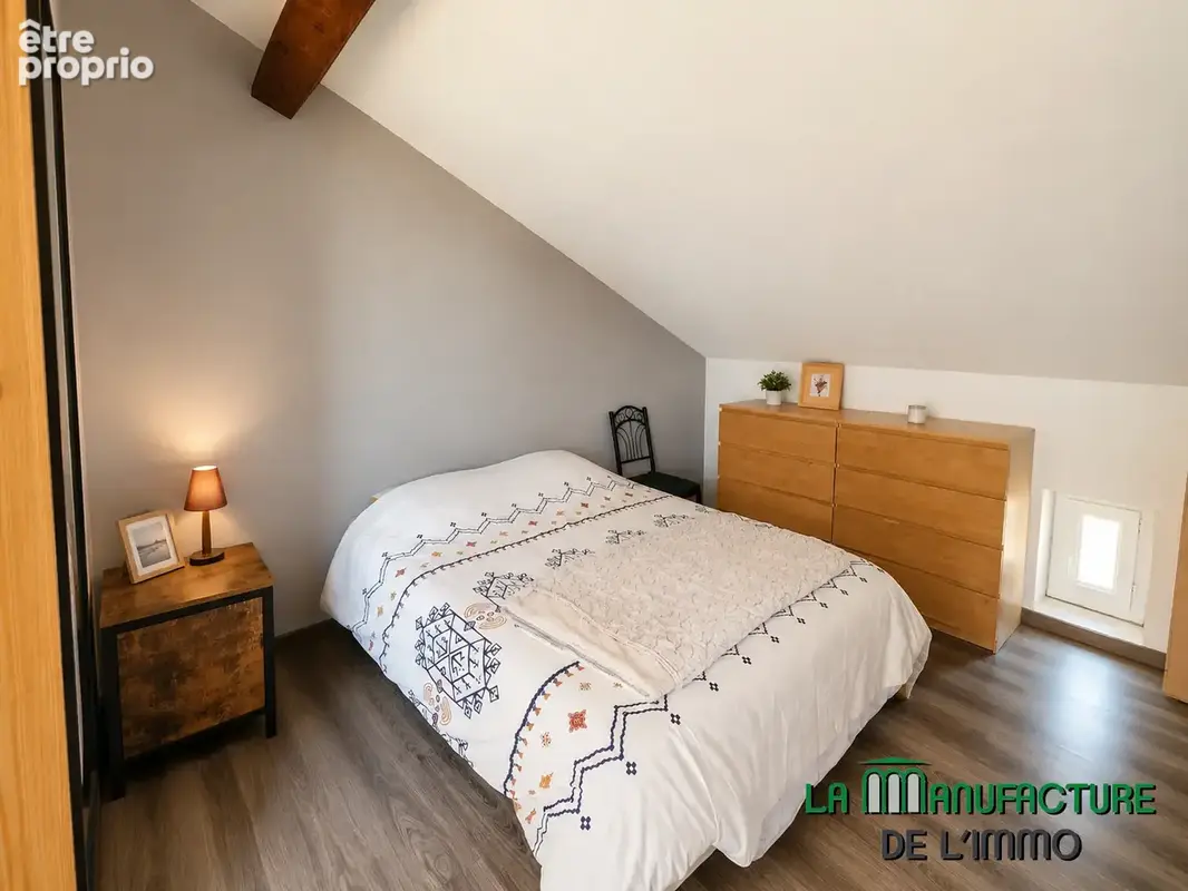 Appartement type f4 bis   67,33 m2 carrez (104,48 m2 au sol)   terrasse tropezienne   garage   stationnement - photo 8