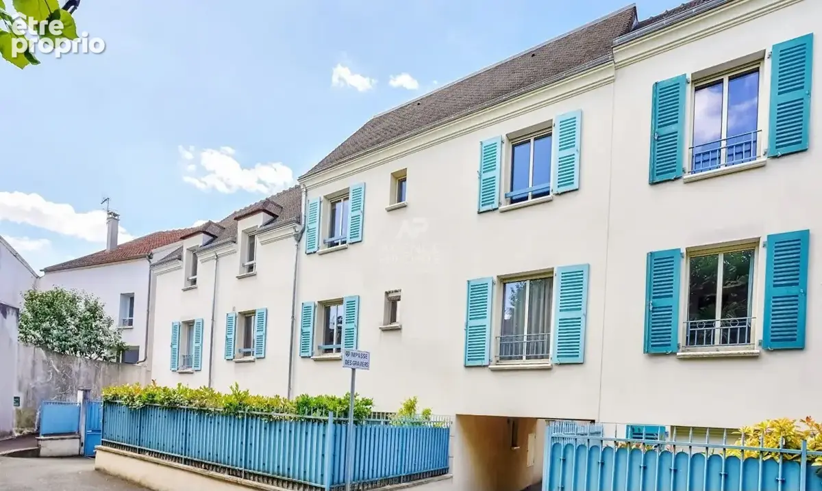 Appartement  5 pièce(s) 106 m2  Carrez - 125 m²  au sol  -  Petit parc - photo 10