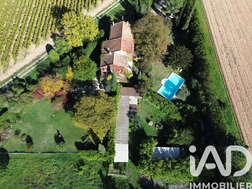 Photo 2 - Maison à PERNES-LES-FONTAINES