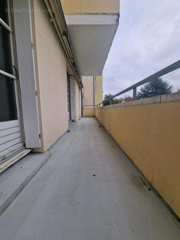 Appartement à VAIRES-SUR-MARNE