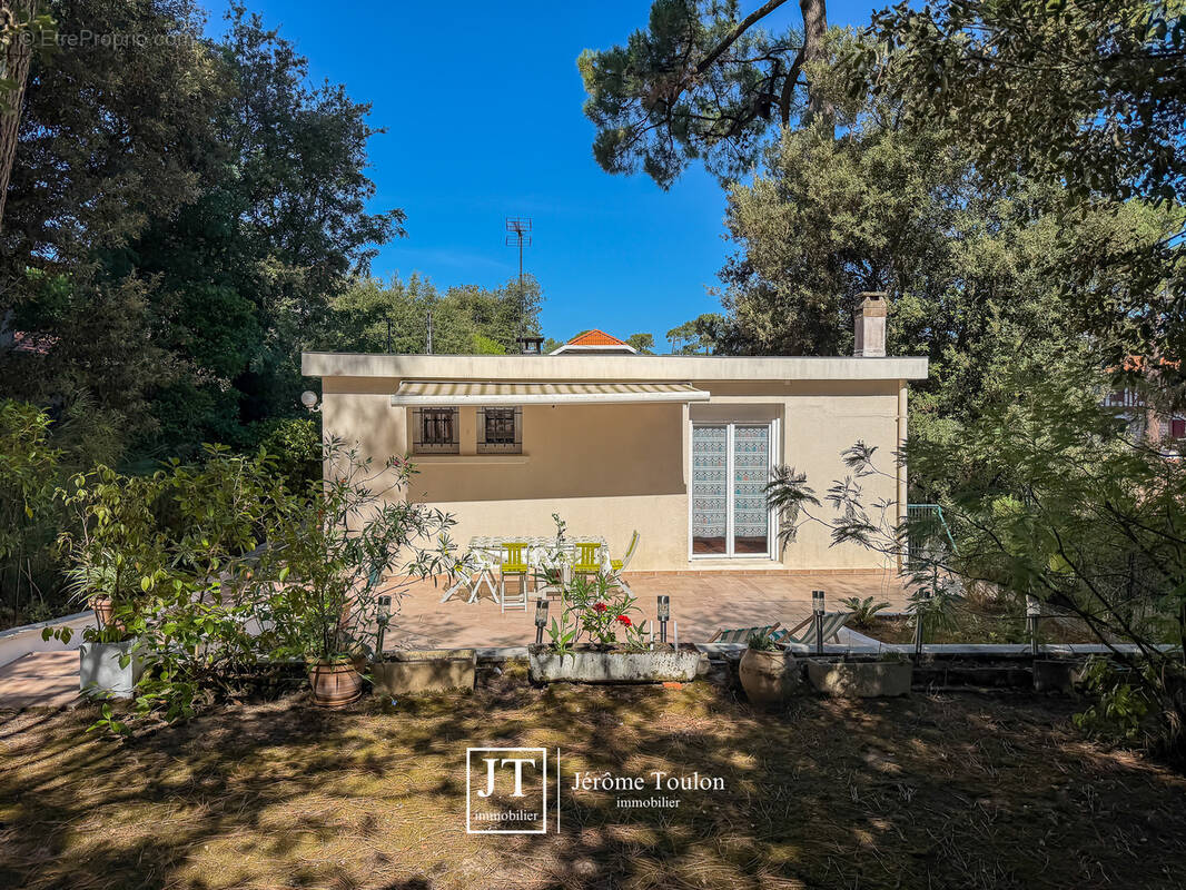 Maison à SAINT-PALAIS-SUR-MER