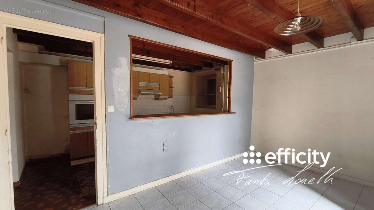 Maison 117 m² à Saint-Hilaire-La-Palud  - photo 7