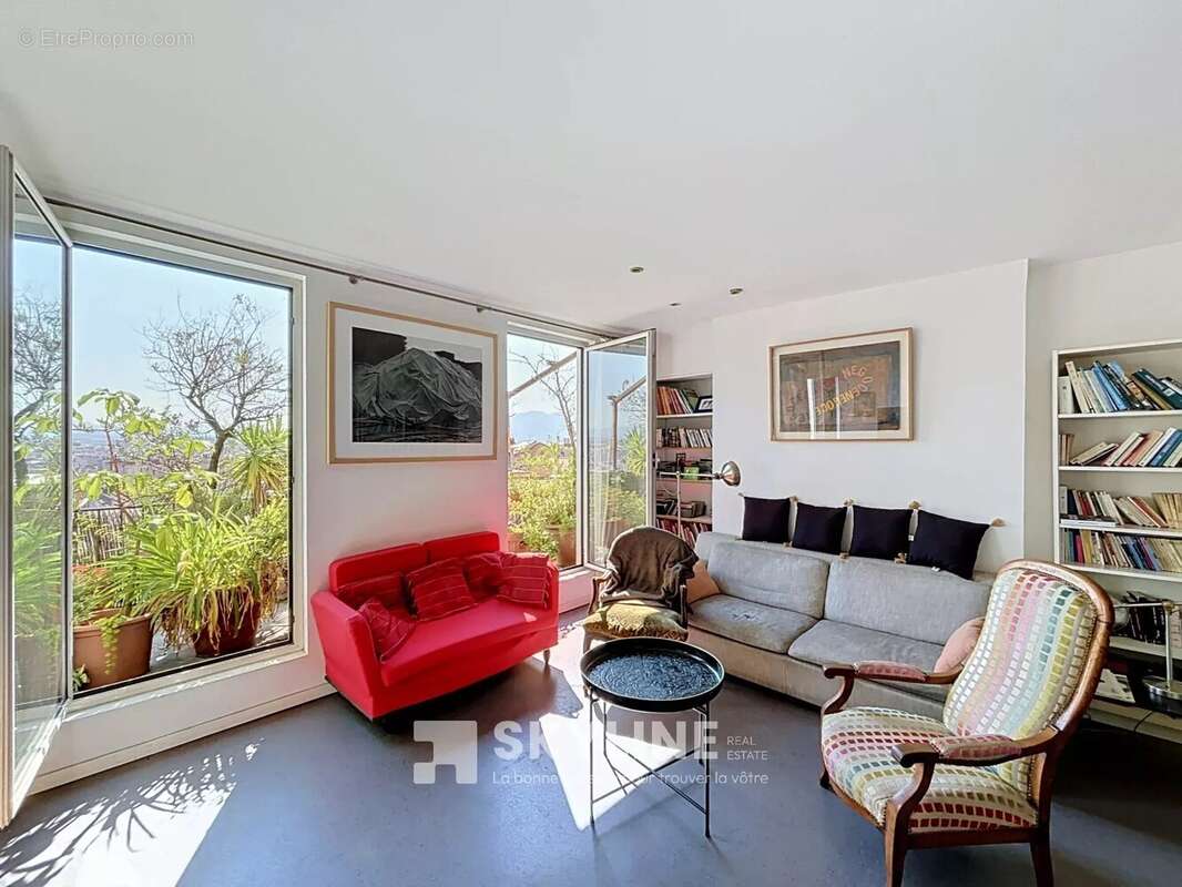 Appartement à MARSEILLE-6E