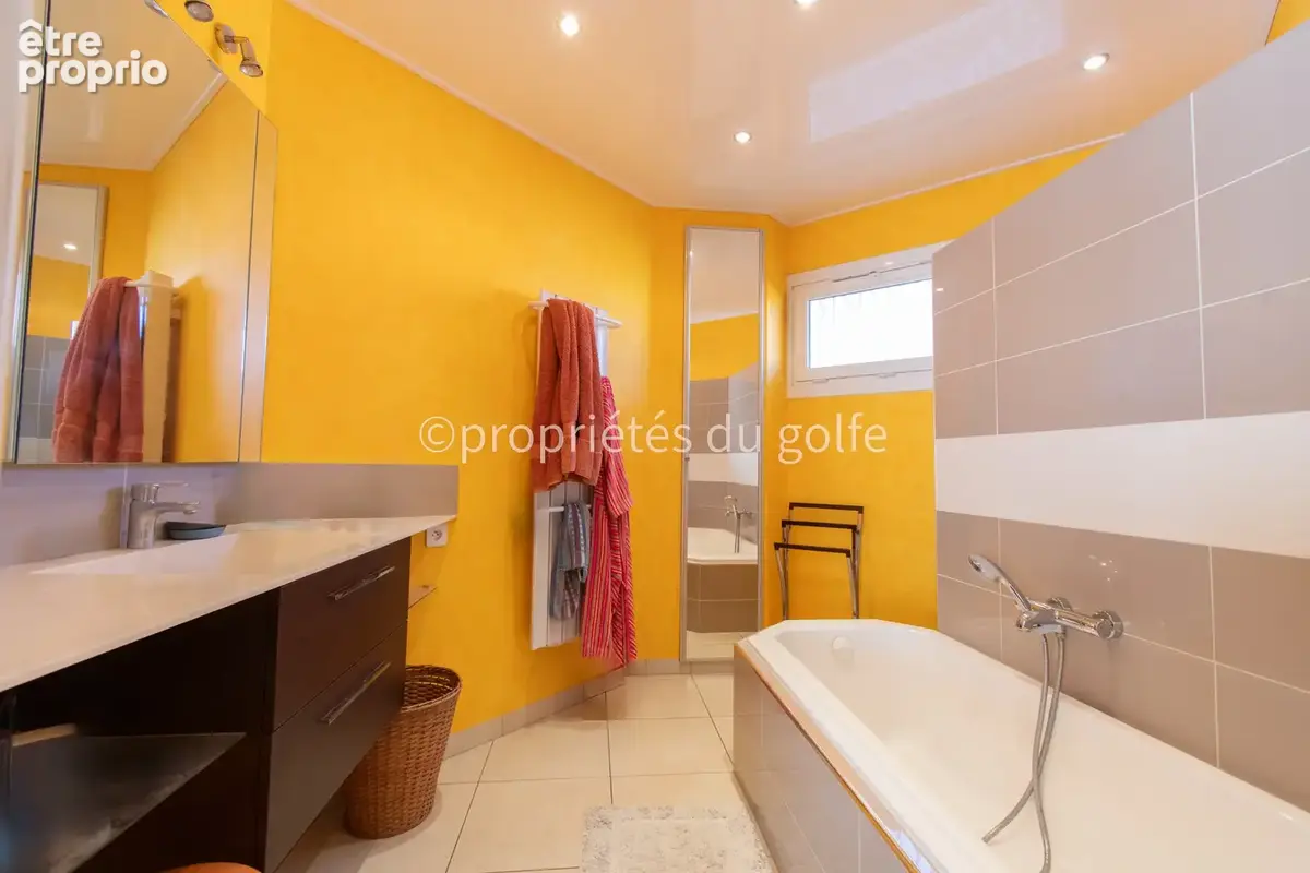 Sète, mont Saint Clair, villa de plain-pied avec piscine - photo 13