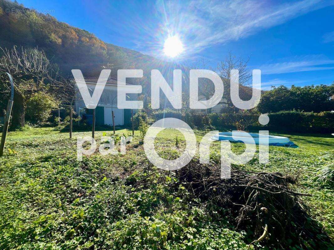 Maison à VILLARD-BONNOT